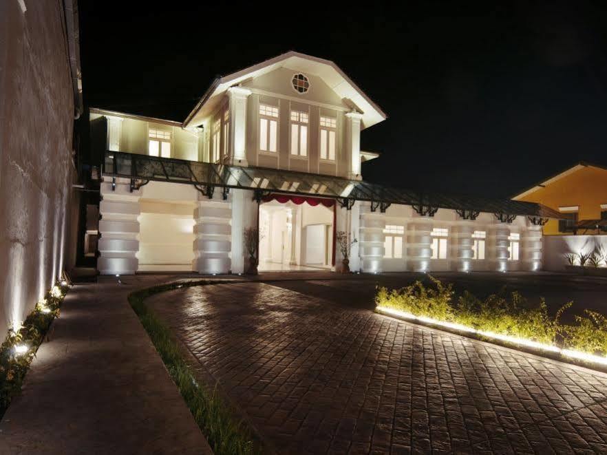 Chulia Heritage Hotel Джорджтаун Экстерьер фото